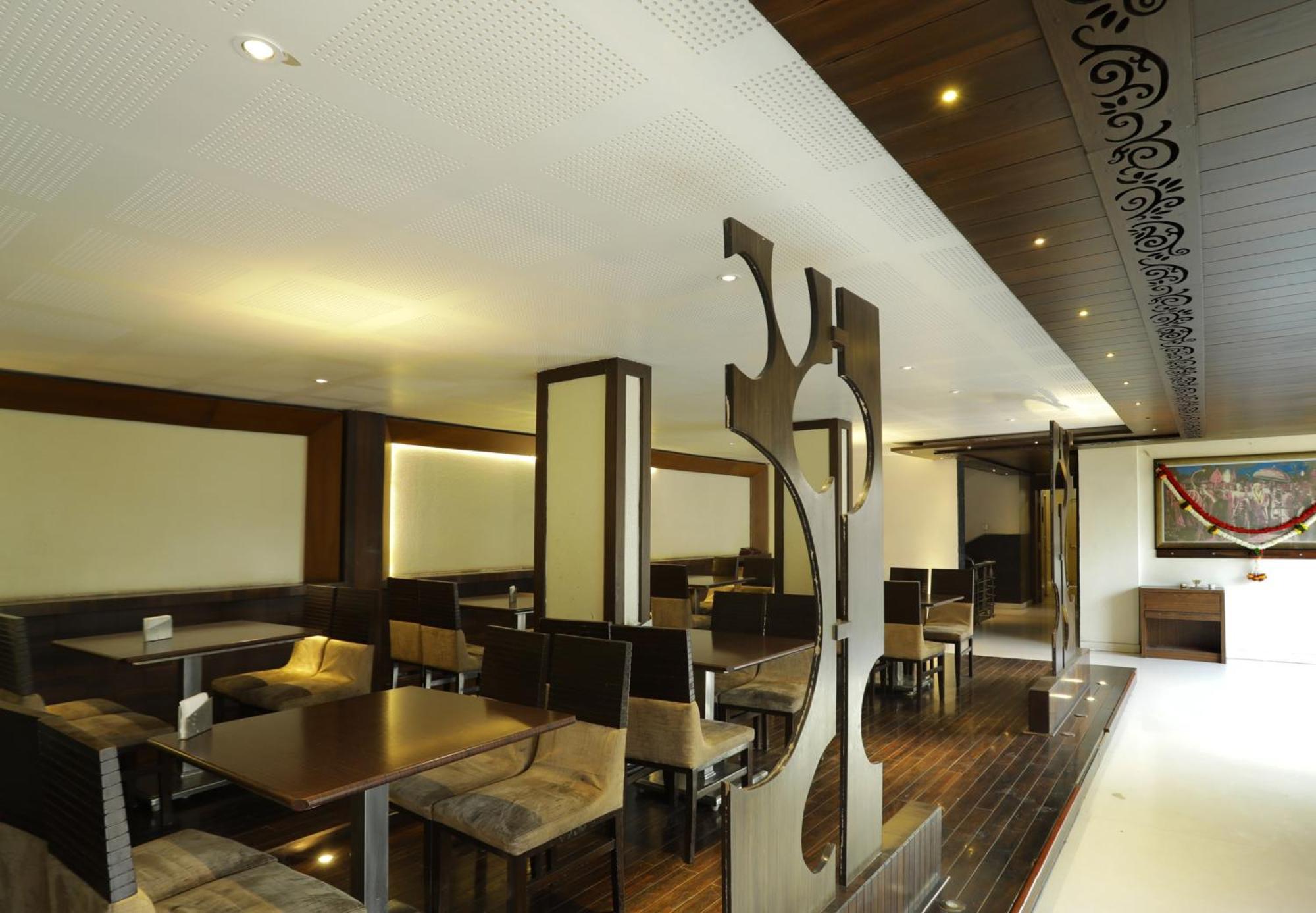 Collection O Satyan Inn Shirdi Exterior foto