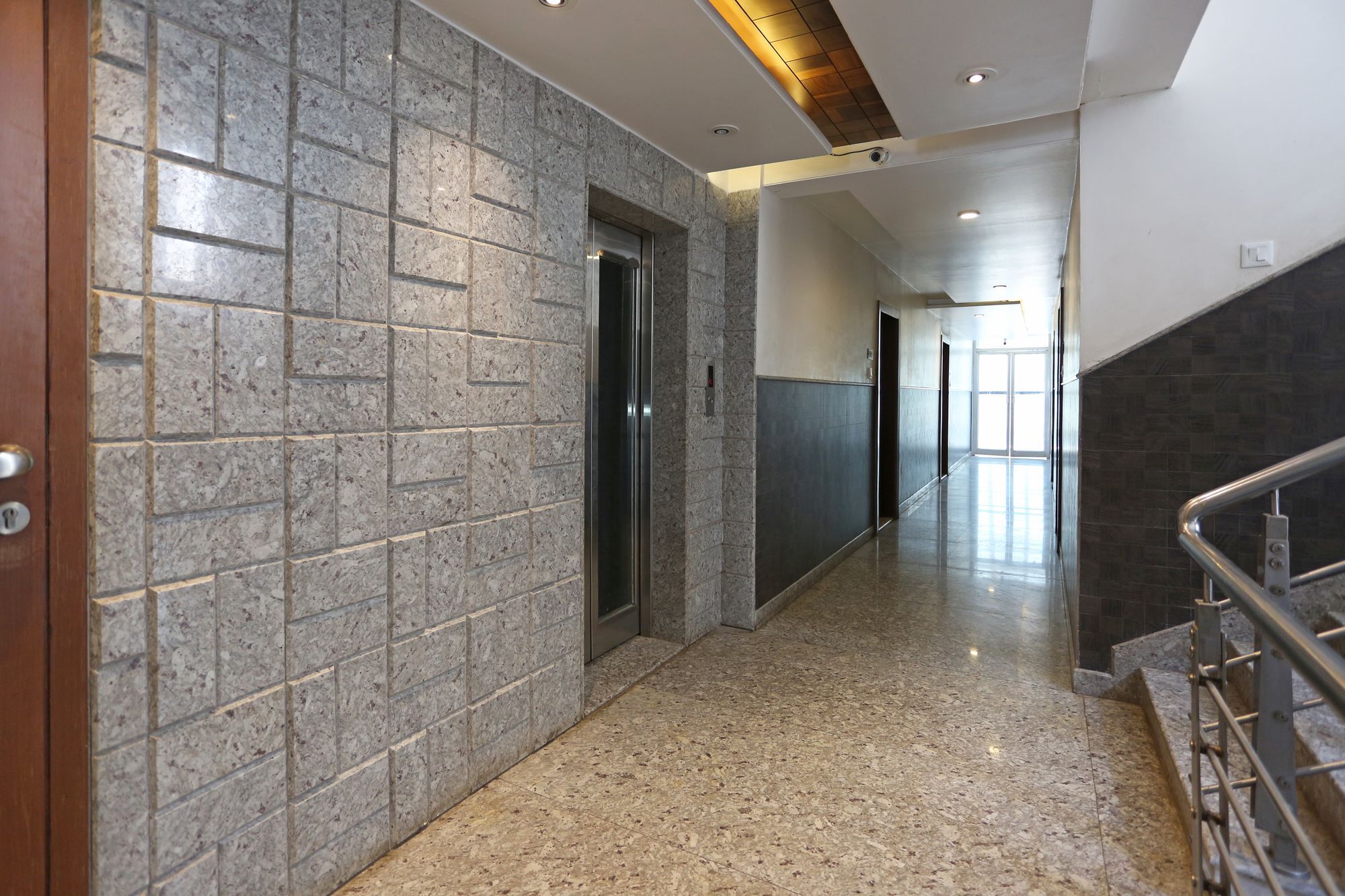 Collection O Satyan Inn Shirdi Exterior foto