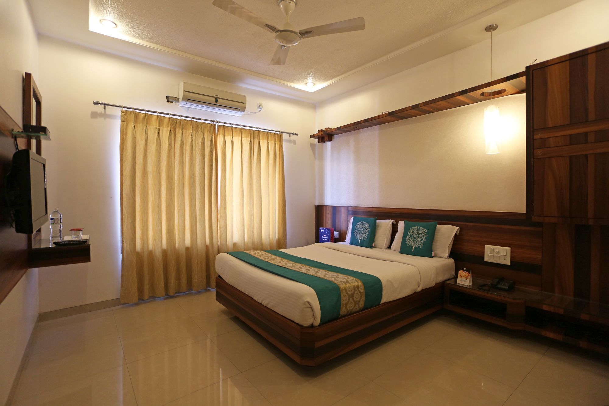Collection O Satyan Inn Shirdi Exterior foto
